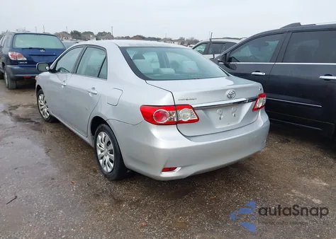 2013 Toyota Corolla Le z USA, uszkodzony, nr VIN 2T1BU4EEXDC090312